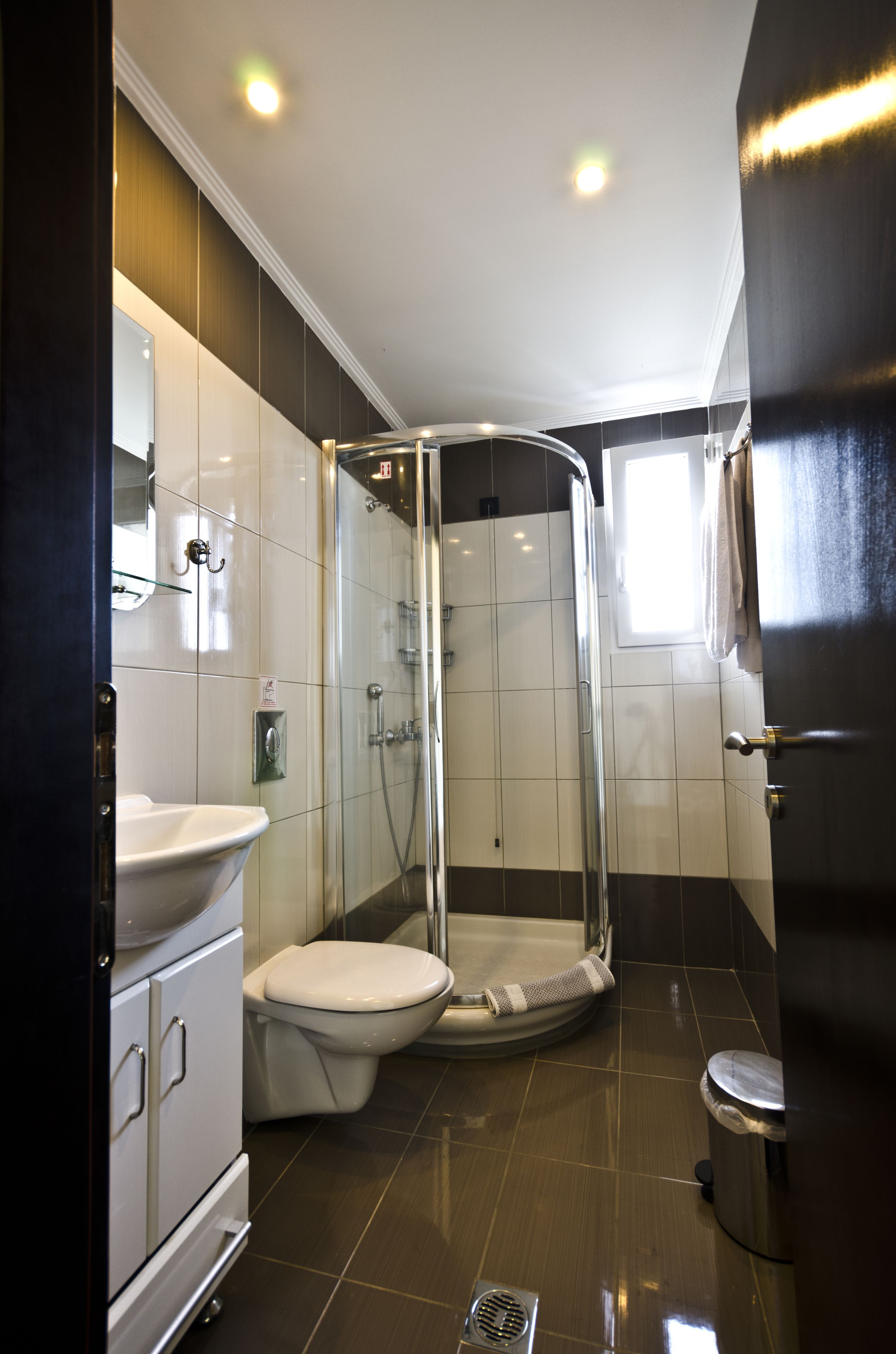 shower, free toiletries, hair dryer, dressing gowns