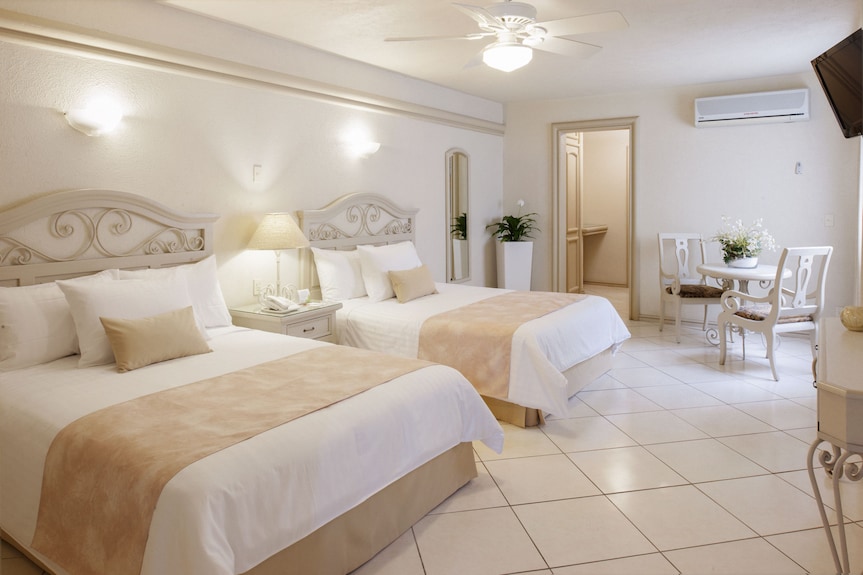 Hotel & Suites Quinta Magna Reviews, Deals & Photos 2026 Australia Hotel & Suites Quinta Magna Reviews, Deals & Photos 2026 Australia