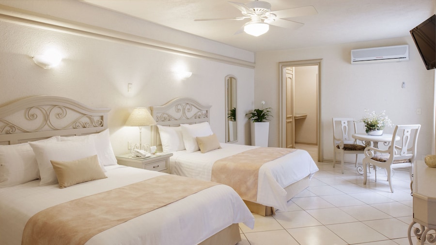 Hotel & Suites Quinta Magna