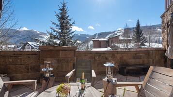 Premium 4 bedroom Residence | Mountain view