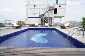 Rooftop pool - Top Deck Hotel (Pereira)