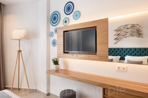 Minibar, in-room safe, desk, free WiFi - Kalidon Panorama (Samos)