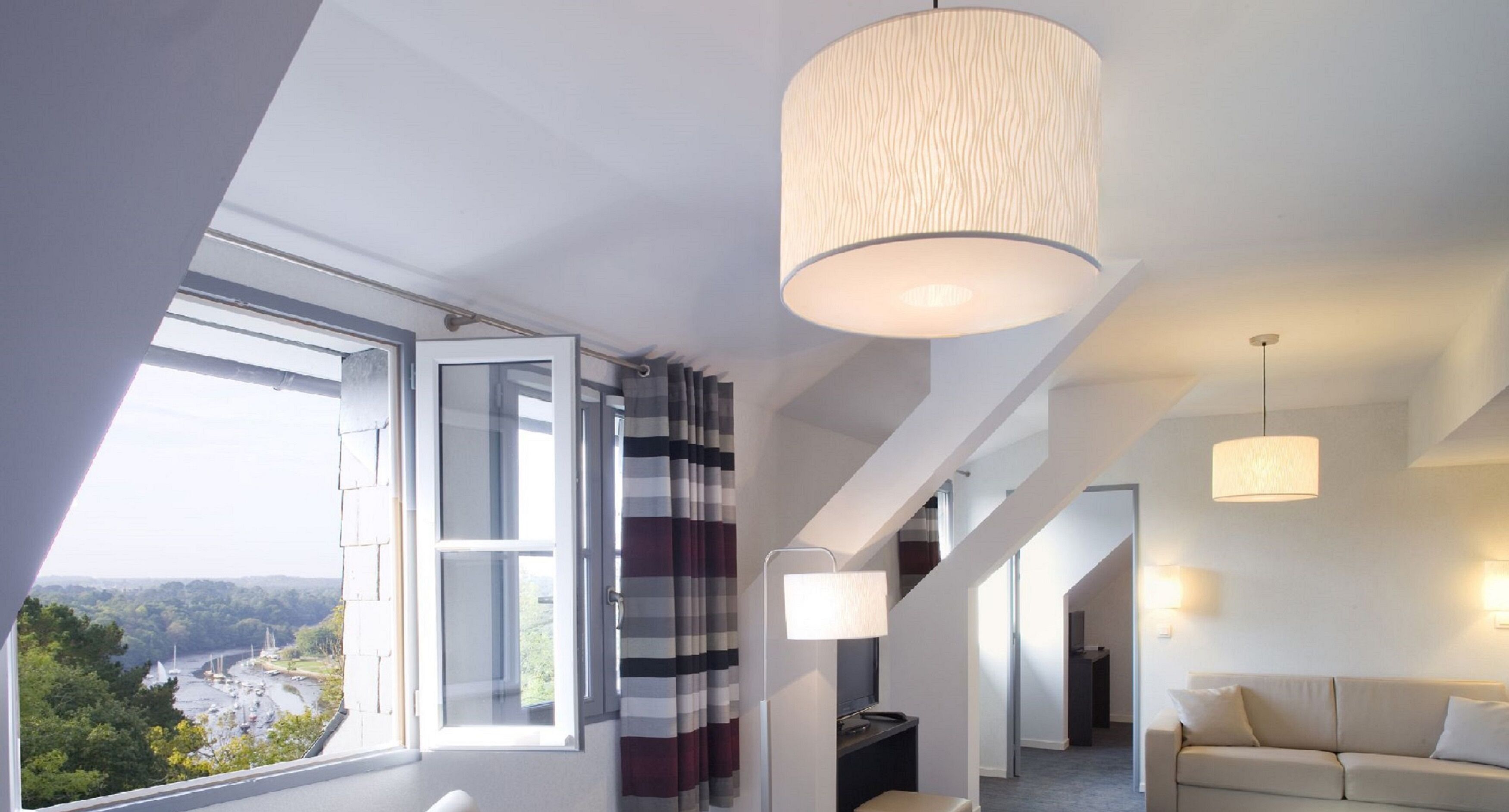 Superior Suite | Premium bedding, in-room safe, soundproofing, free cots/infant beds
