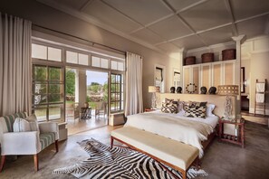 Standard-Suite | 1 Schlafzimmer, hochwertige Bettwaren, Minibar, Zimmersafe