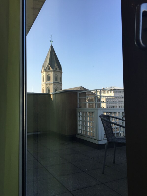 Elegance Suite | Balcony