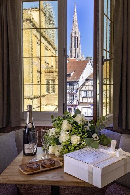 Champagne service