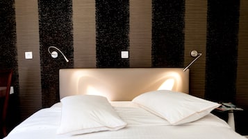 Chambre Double, baignoire | Fer et planche à repasser, lits bébé (gratuits), Wi-Fi gratuit