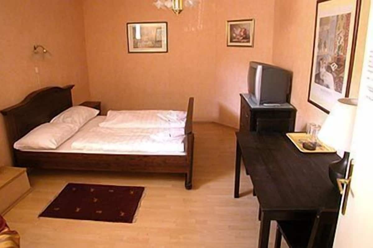 Quarto triplo standard