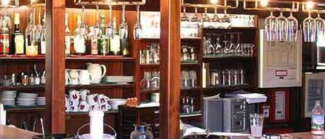 Bar (en la propiedad)