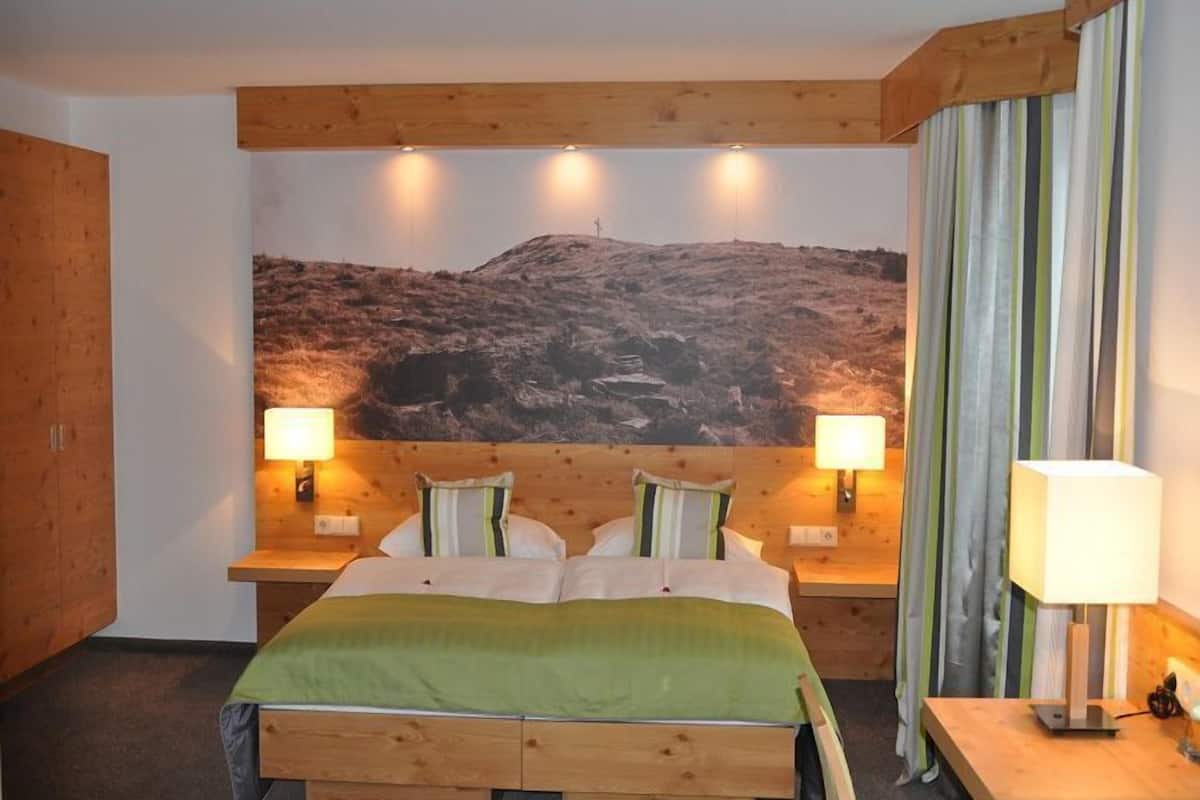 in-room safe, desk, soundproofing, iron/ironing board