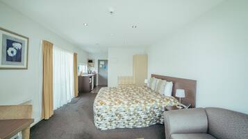 Premium bedding, in-room safe, desk, soundproofing