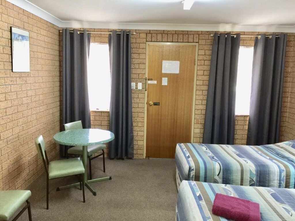 Deluxe Twin Room, Non Smoking, Kitchenette | Desk, blackout drapes, soundproofing, free WiFi