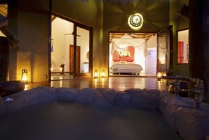 奢华套房 (Buffalo) | 私人 SPA 浴缸