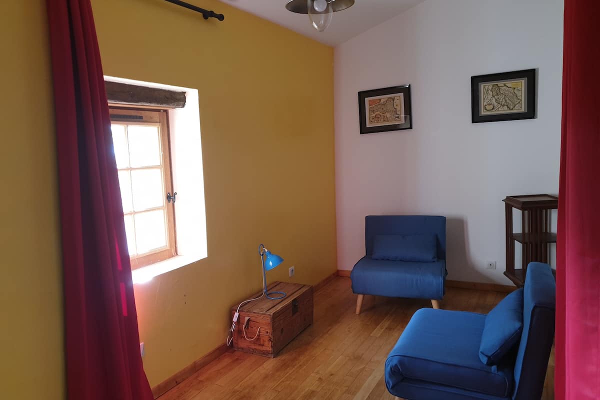 classic double room | 1 bedroom, premium bedding, individually decorated, desk