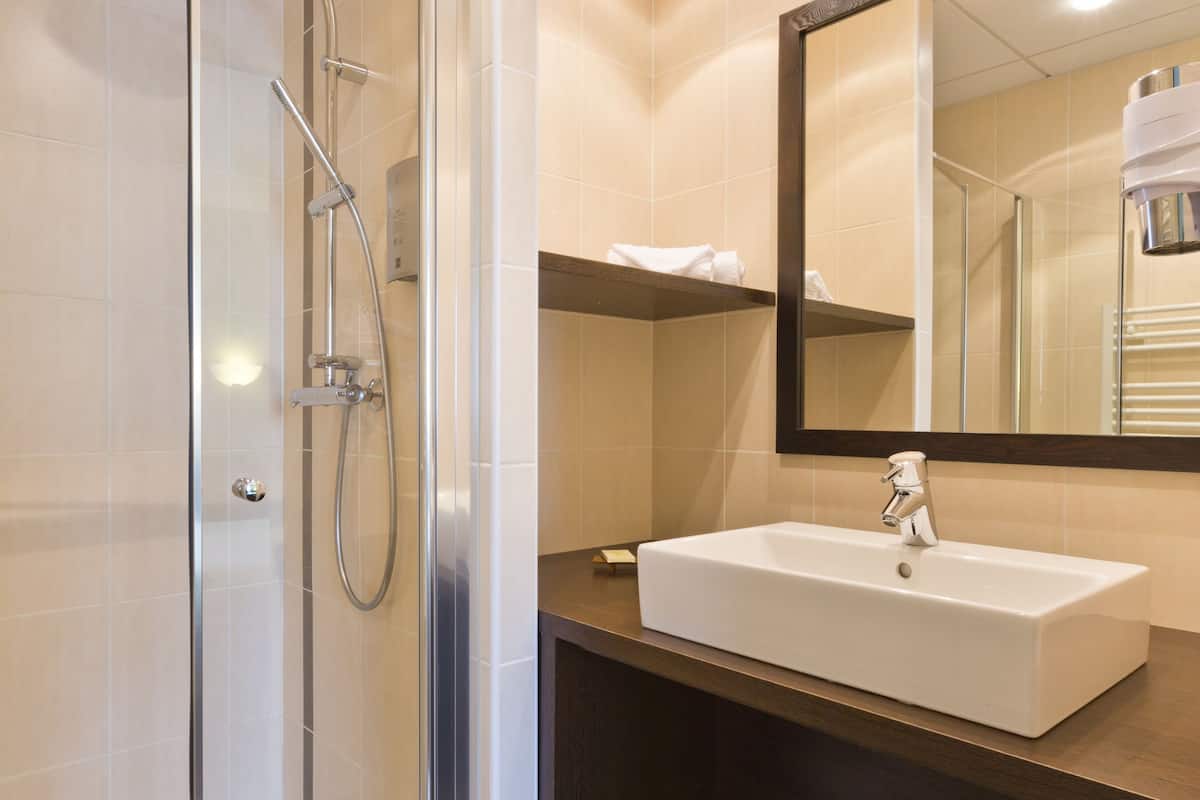 free toiletries, hair dryer, towels