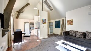 Unclassified image, 5 of 46, button - Chapel Apartments (Dunedin)