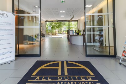 All Suites Appart Hôtel | Pau - Zénith