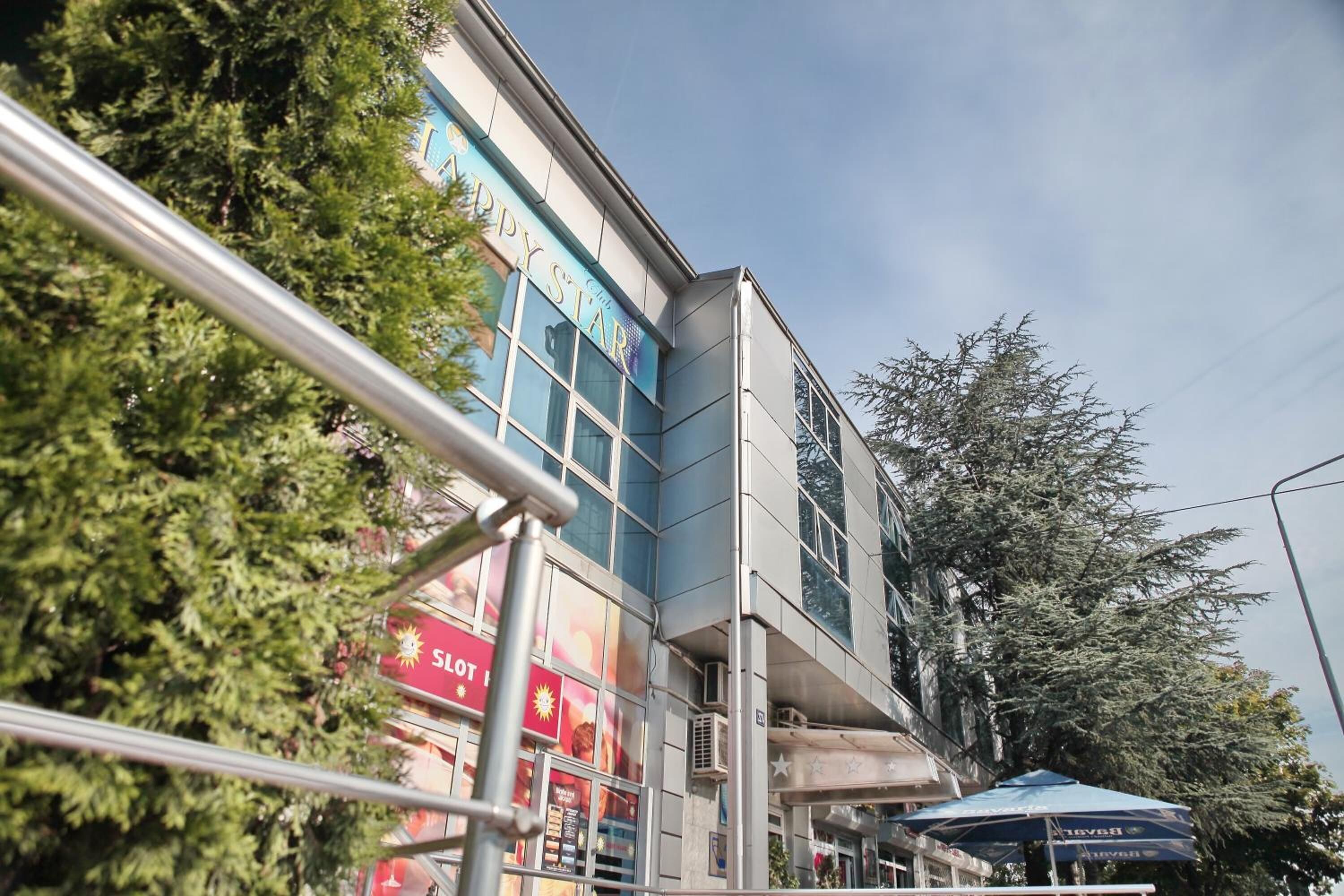 Foto - Happy Star Club