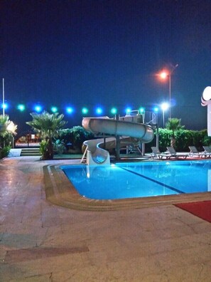 Outdoor pool - Mikado Hotel (Alanya)