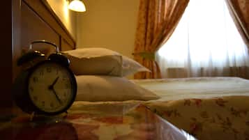 Phòng đôi Superior | Bộ đồ giường cao cấp, chăn bông, nệm có lớp đệm bông, minibar