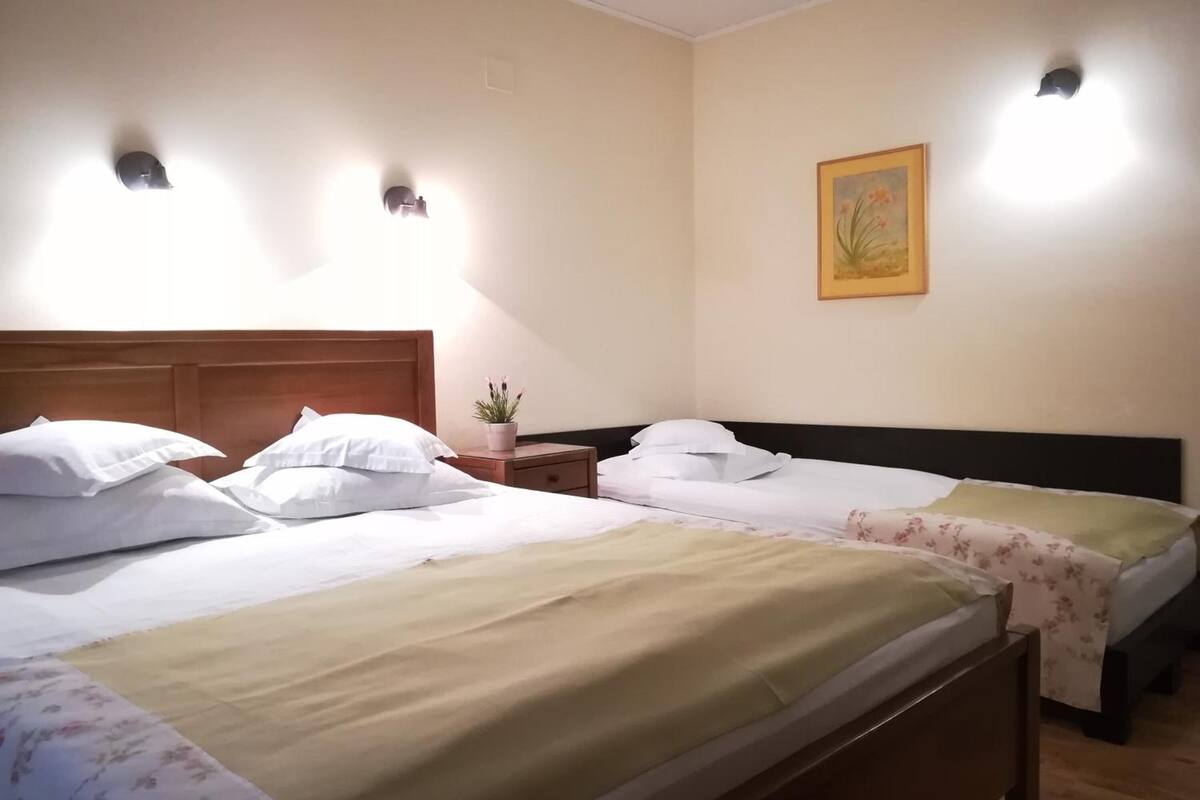 premium bedding, down duvets, pillow-top beds, minibar