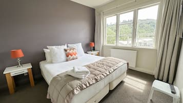 Studiosuite, Mehrere Betten, Nichtraucher | BĂŒgeleisen/BĂŒgelbrett, kostenloses WLAN, BettwĂ€sche, Rollstuhlgeeignet