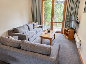 2 Bed River View Apartment | Living area | 37-inch LCD TV with digital channels, TV