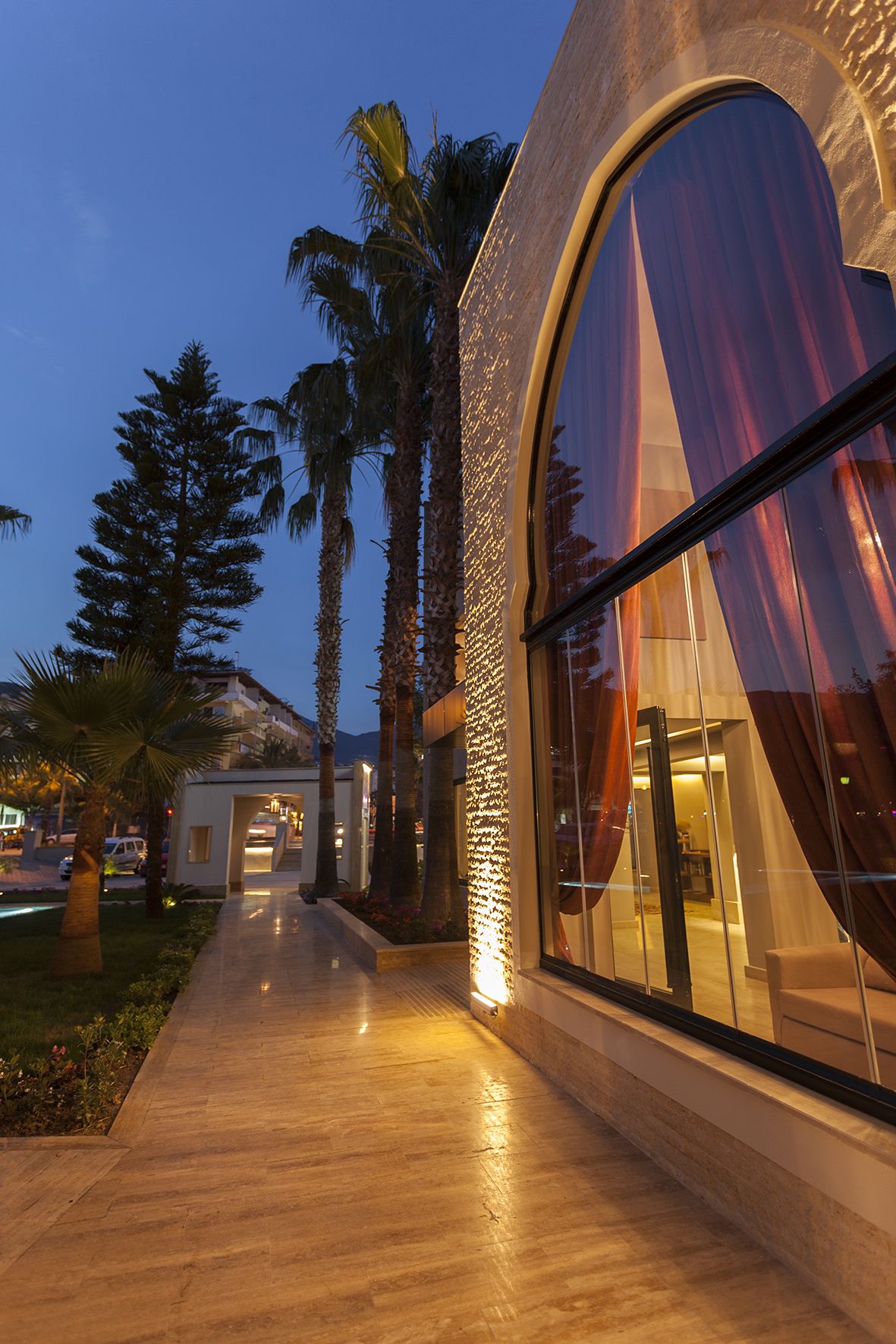 Front of property - evening/night