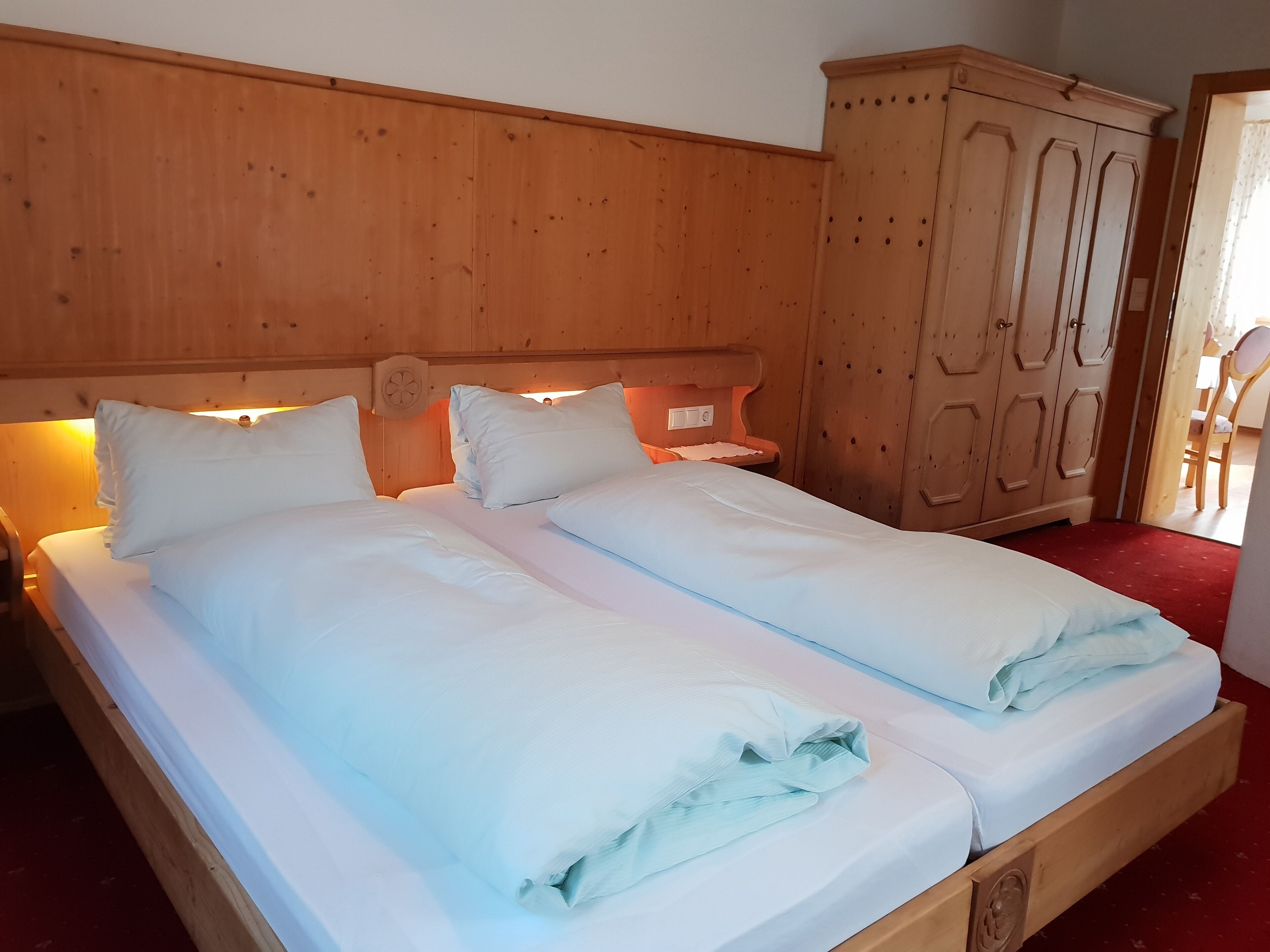 Family Apartment, 2 Bedrooms, Non Smoking | In-room safe, WiFi (free)