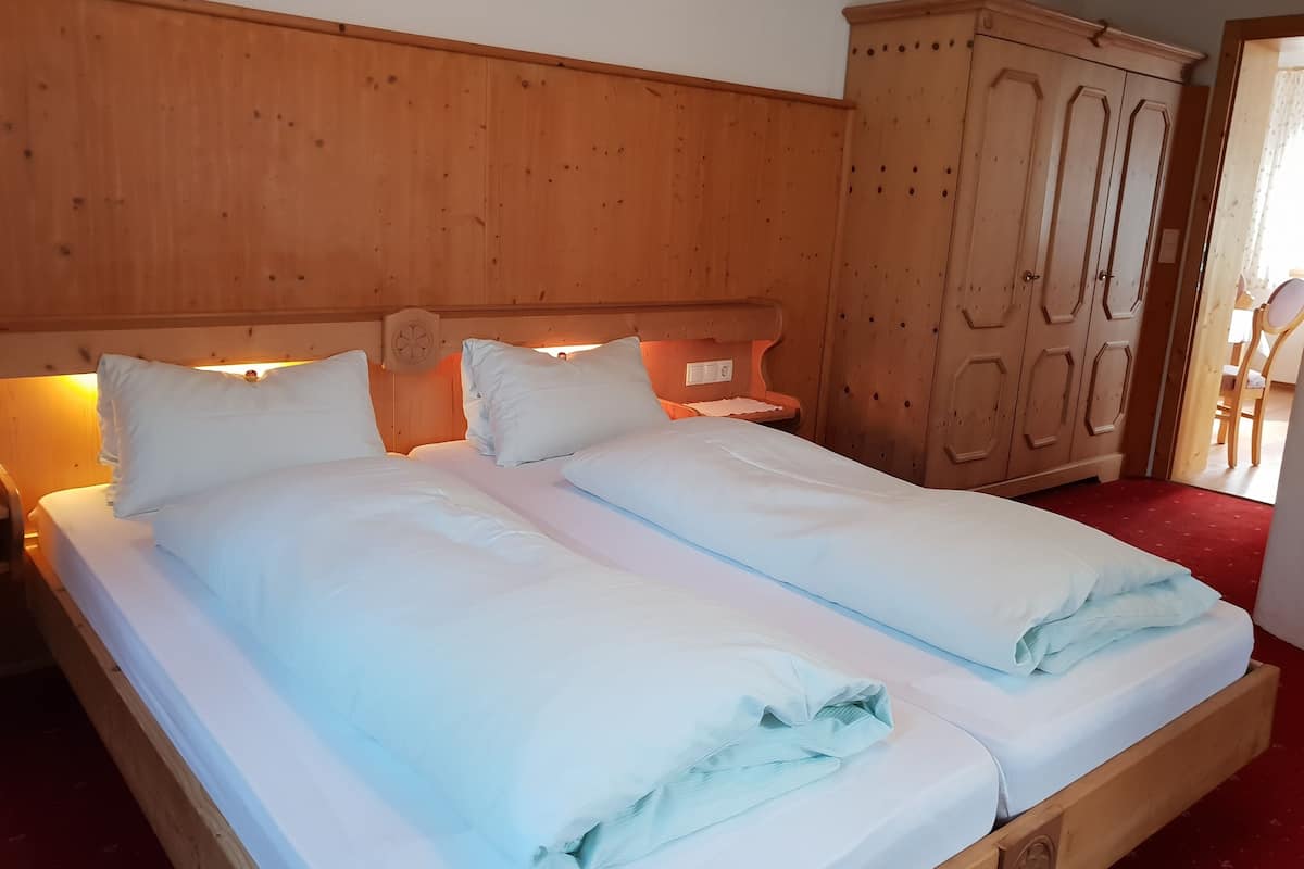 Appartement familial, 2 chambres, non-fumeur | Coffre-fort, accès au Wi-Fi (inclus)