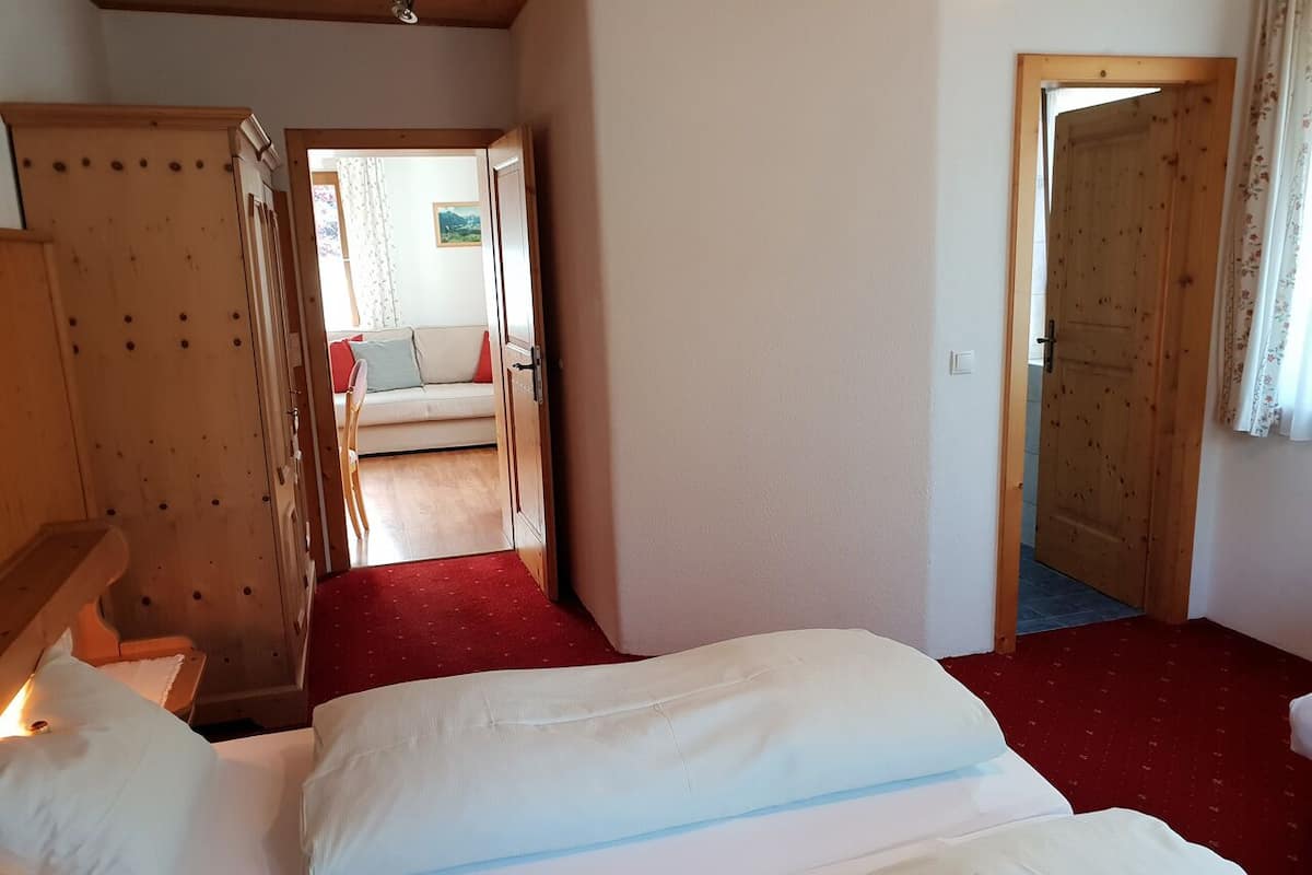 Appartement Familial, 2 chambres, non-fumeurs | 1 chambre, coffres-forts dans les chambres, Wi-Fi gratuit