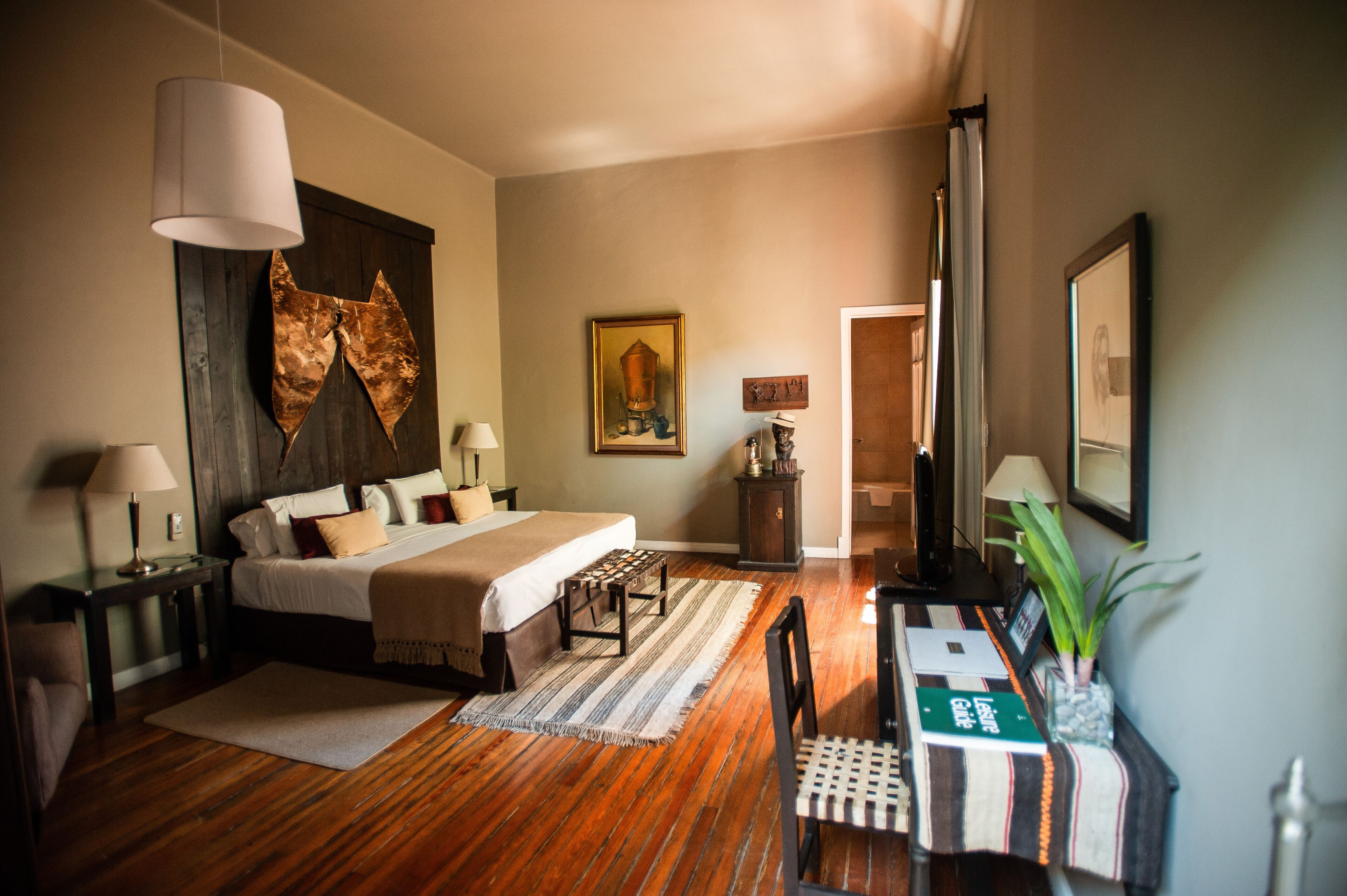 Classic Room | Premium bedding, pillowtop beds, minibar, in-room safe