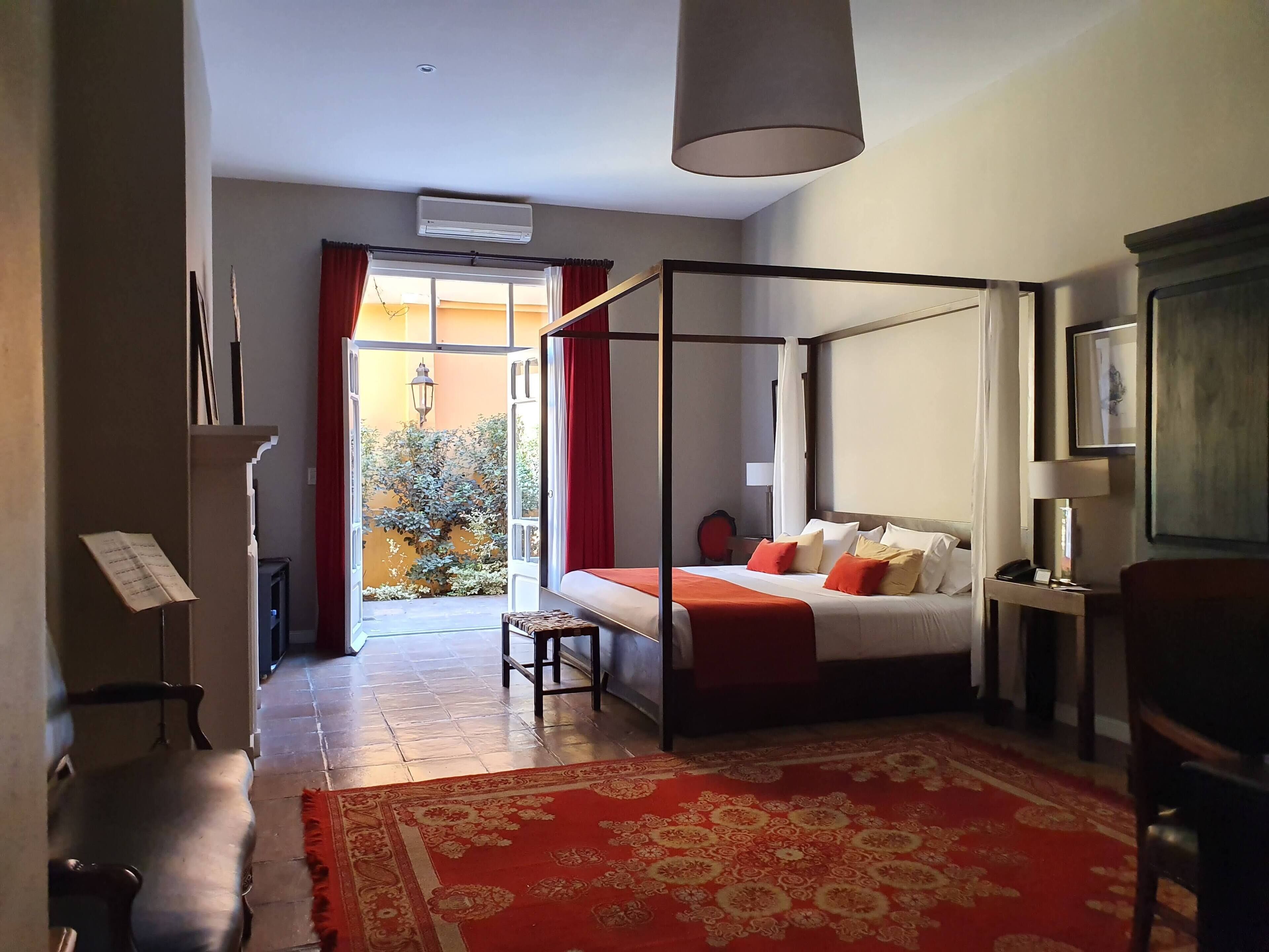 Premium bedding, pillowtop beds, minibar, in-room safe