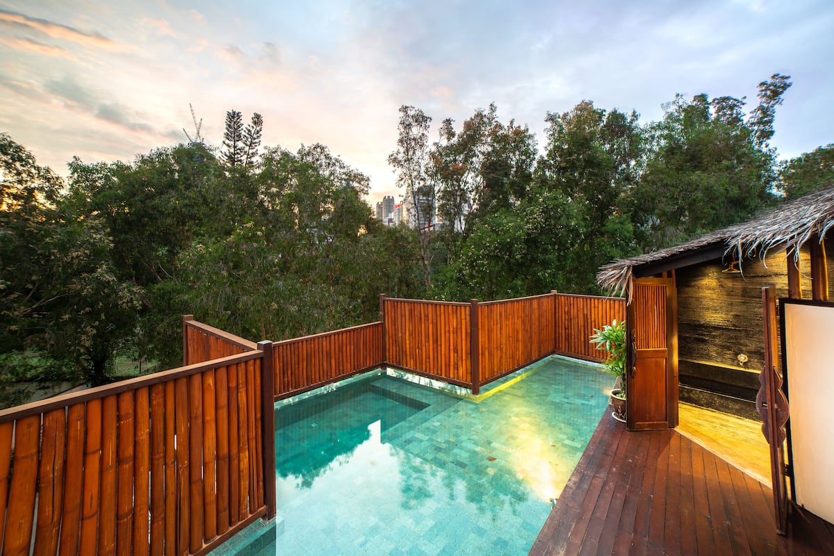 Loft, 1 Katil Raja (King), Non Smoking, Private Pool | Pemandangan dari bilik
