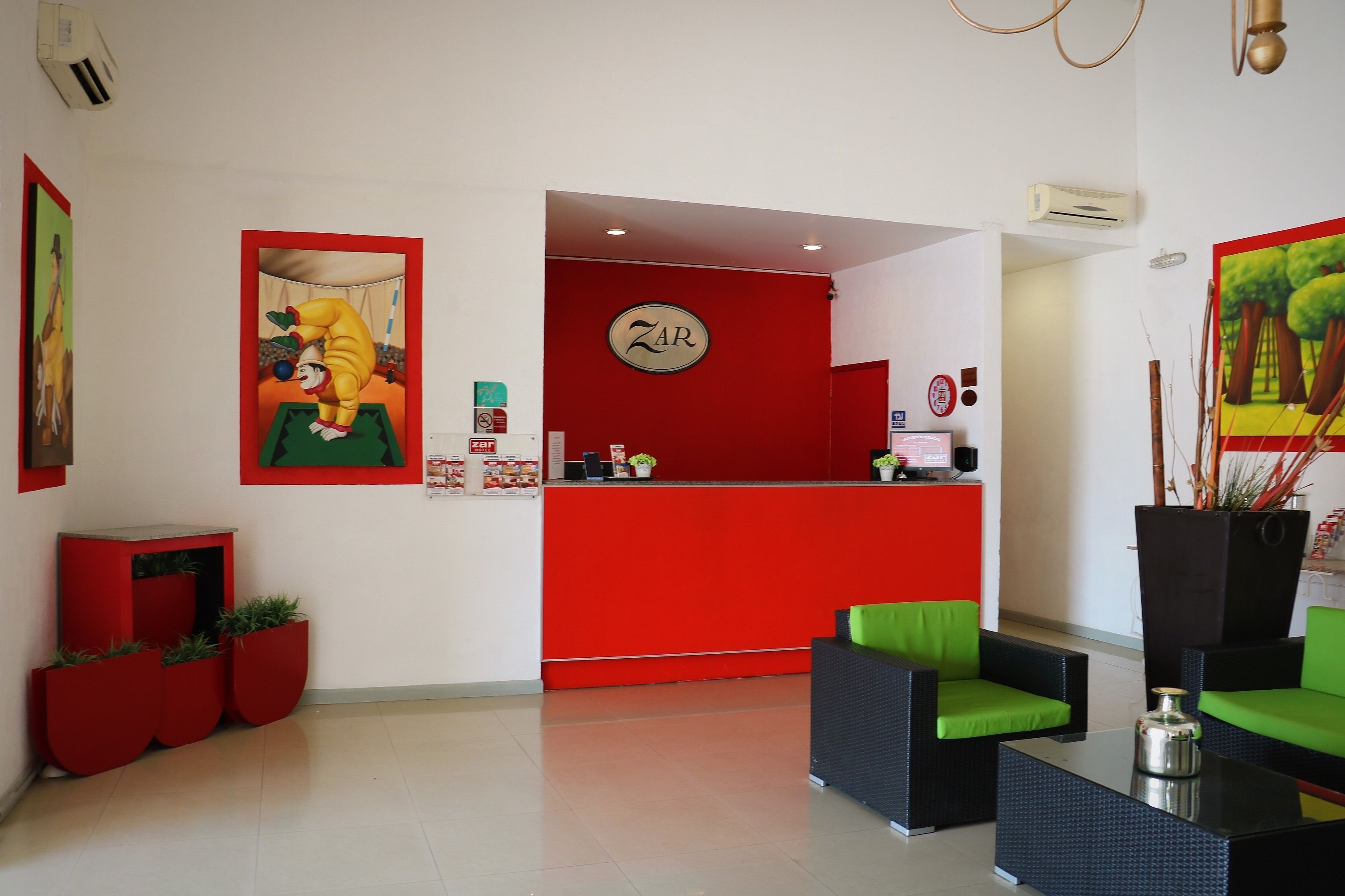 Photo - Zar Queretaro