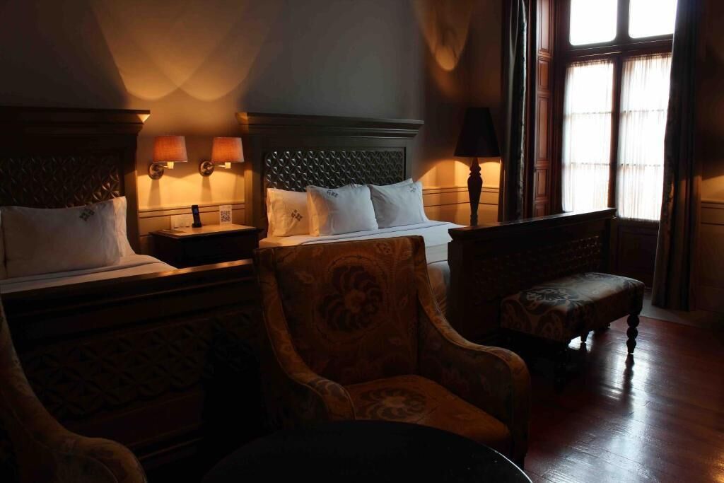 design room, multiple beds | 1 bedroom, premium bedding, down duvets, minibar