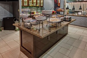 Se sirven desayunos y cenas