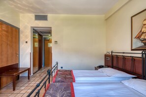 In-room safe - Splendido Hotel (Kotor)