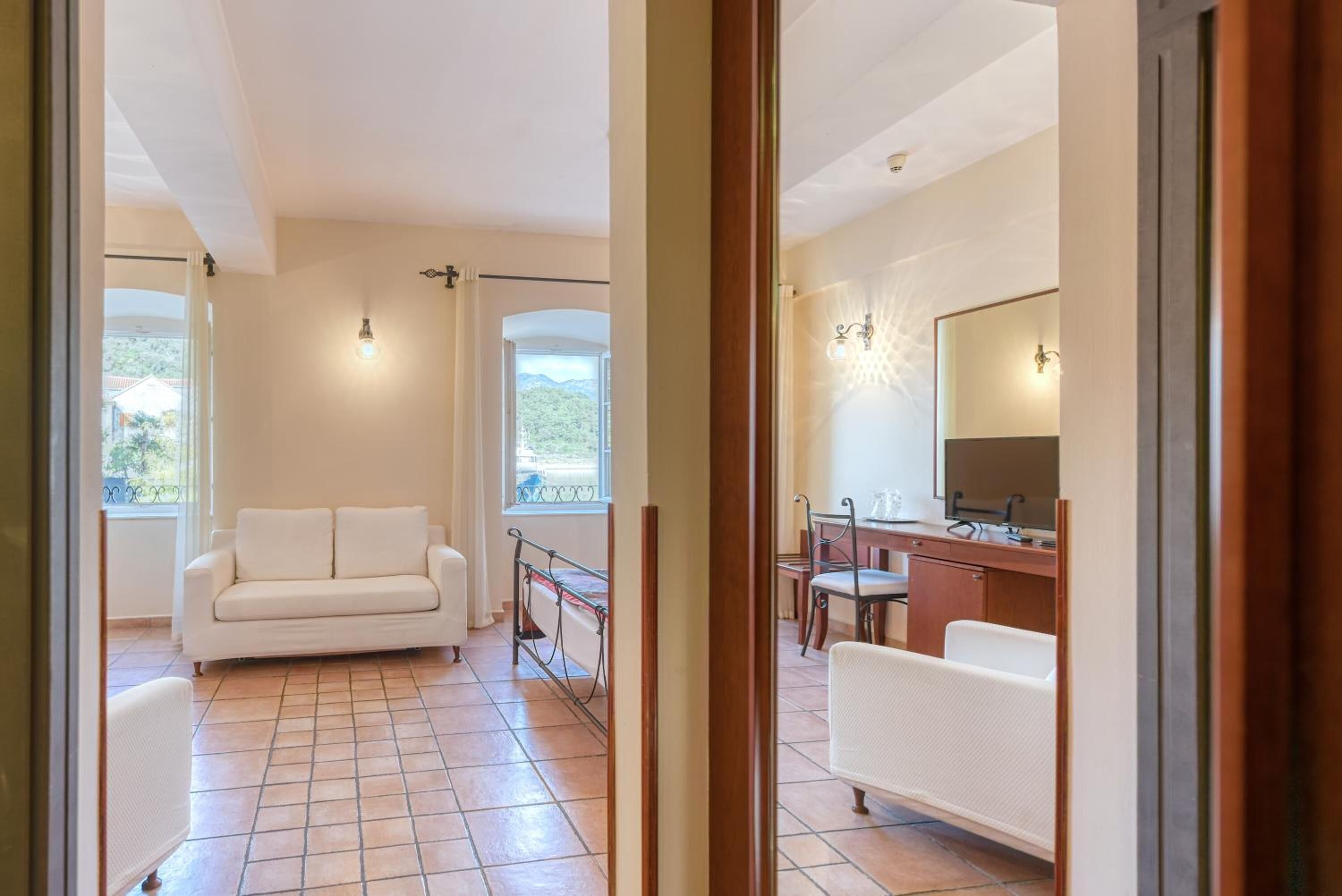 تلفزيون، مدفأة