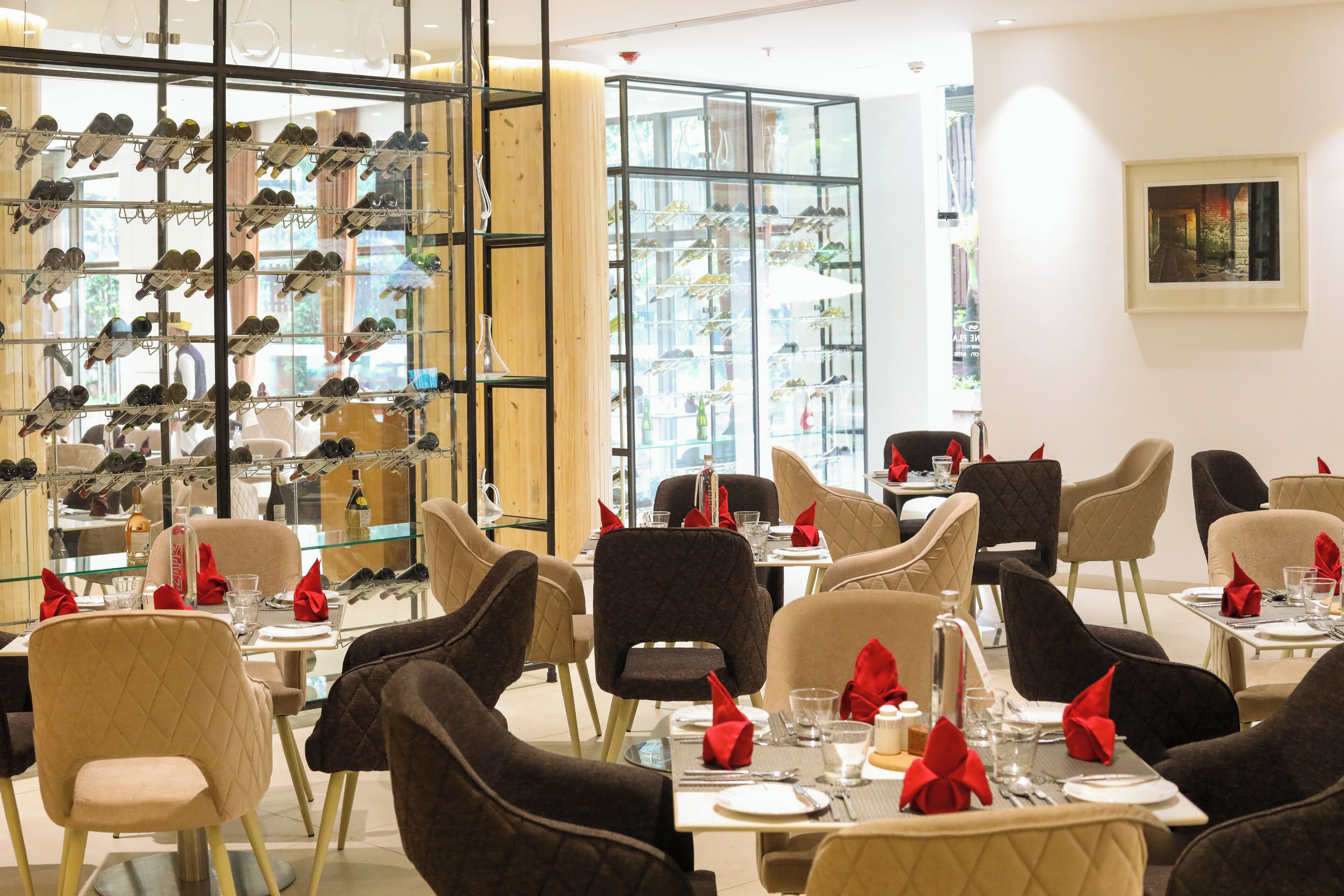 3 restaurants, breakfast, lunch served; local and international cuisine