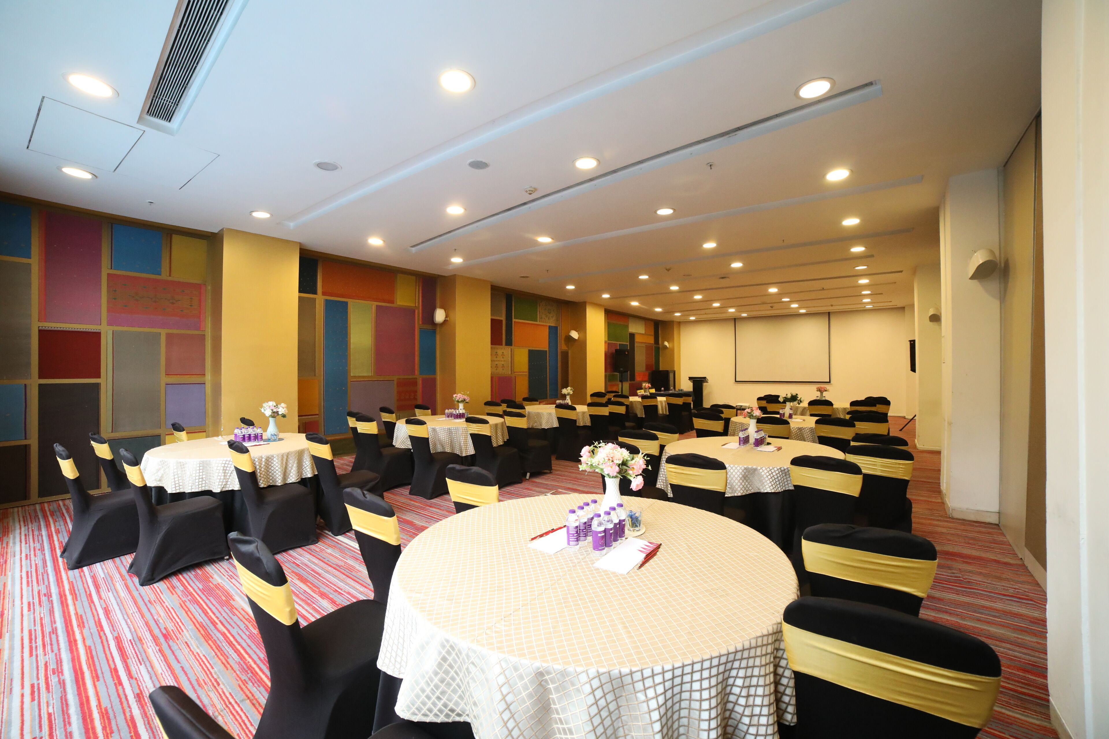 Foto - Crowne Plaza Pune City Centre by IHG