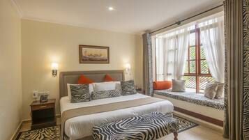 Habitación Deluxe | Minibar, caja fuerte, escritorio y wifi gratis