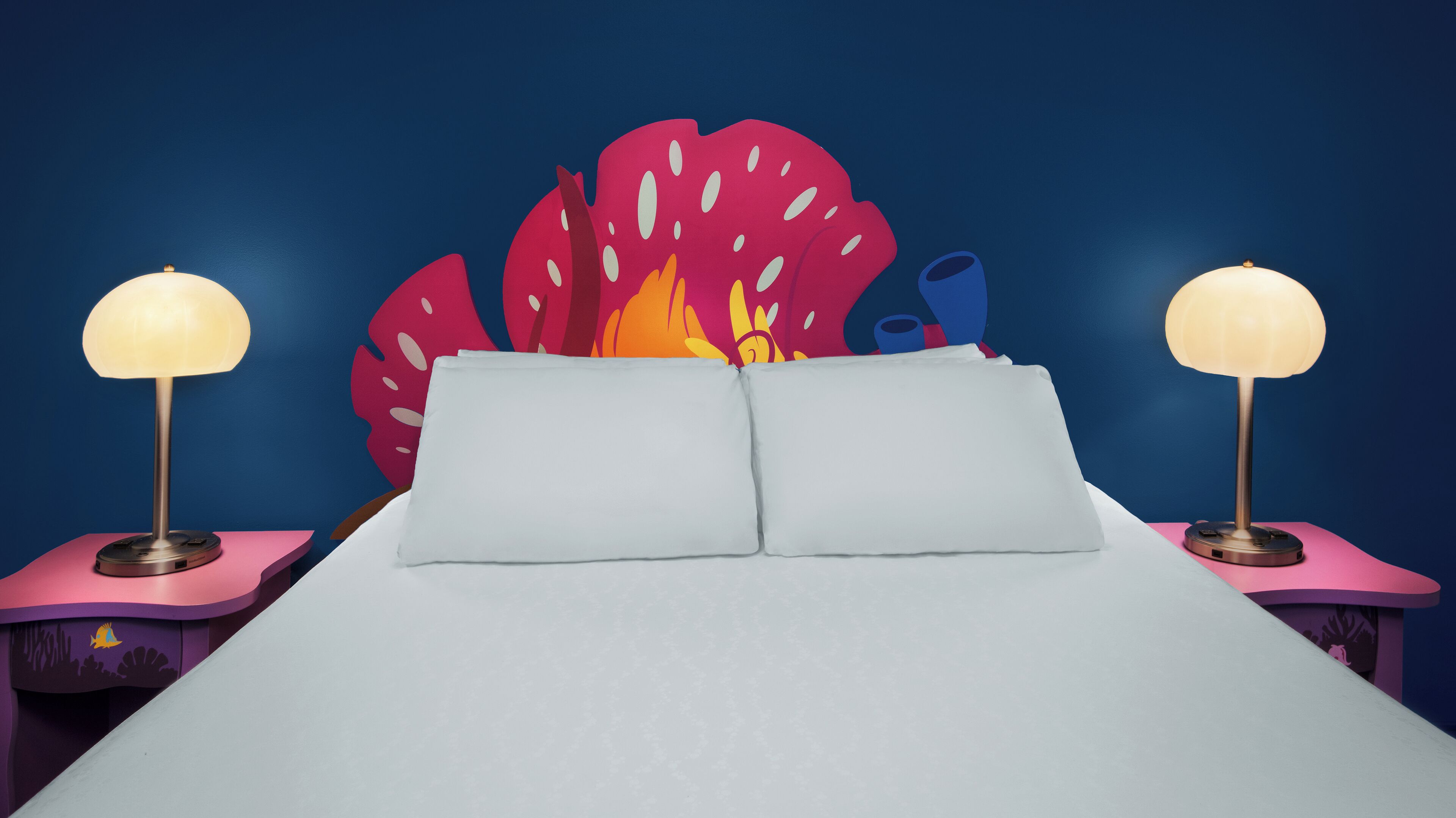 In-room safe, desk, laptop workspace, blackout curtains