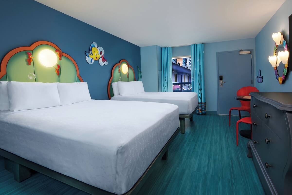 In-room safe, desk, laptop workspace, blackout curtains