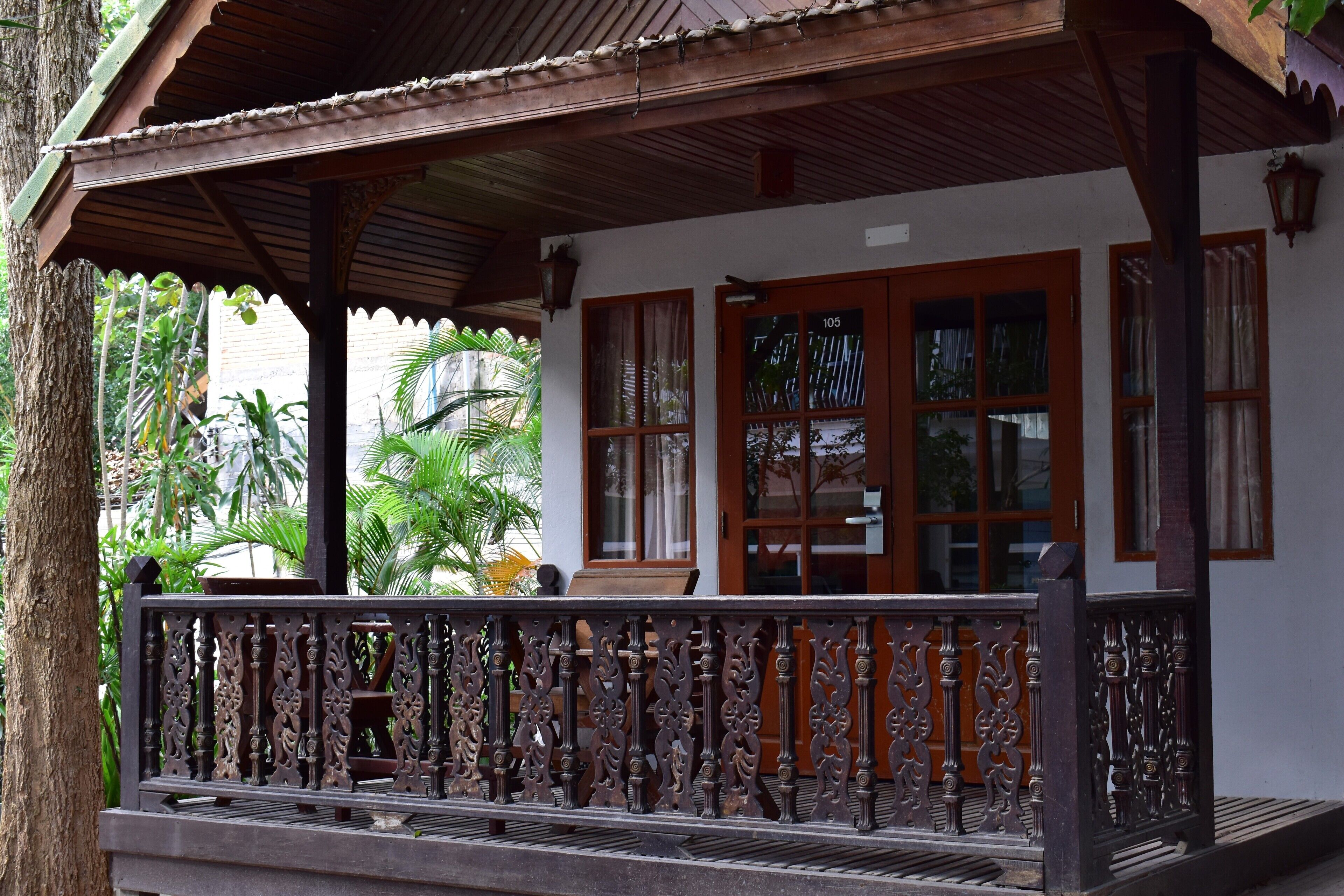 Bungalow Triple Bed | ตู้นิรภัยในห้องพัก, ตกแต่งพิเศษโดยเฉพาะ, Wi-Fi ฟรี, ผ้าปูที่นอน