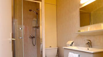 Articles de toilette gratuits, sèche-cheveux