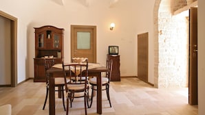 Unclassified image, 5 of 49, button - Grotta Cilicia B&B (Noci)