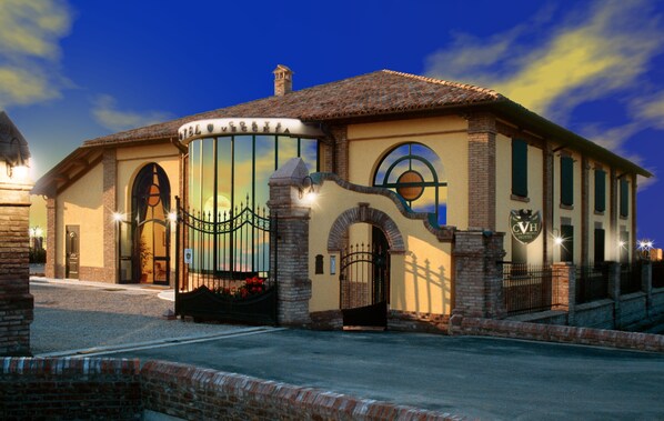 Front of property - Corte Vecchia (San Prospero)