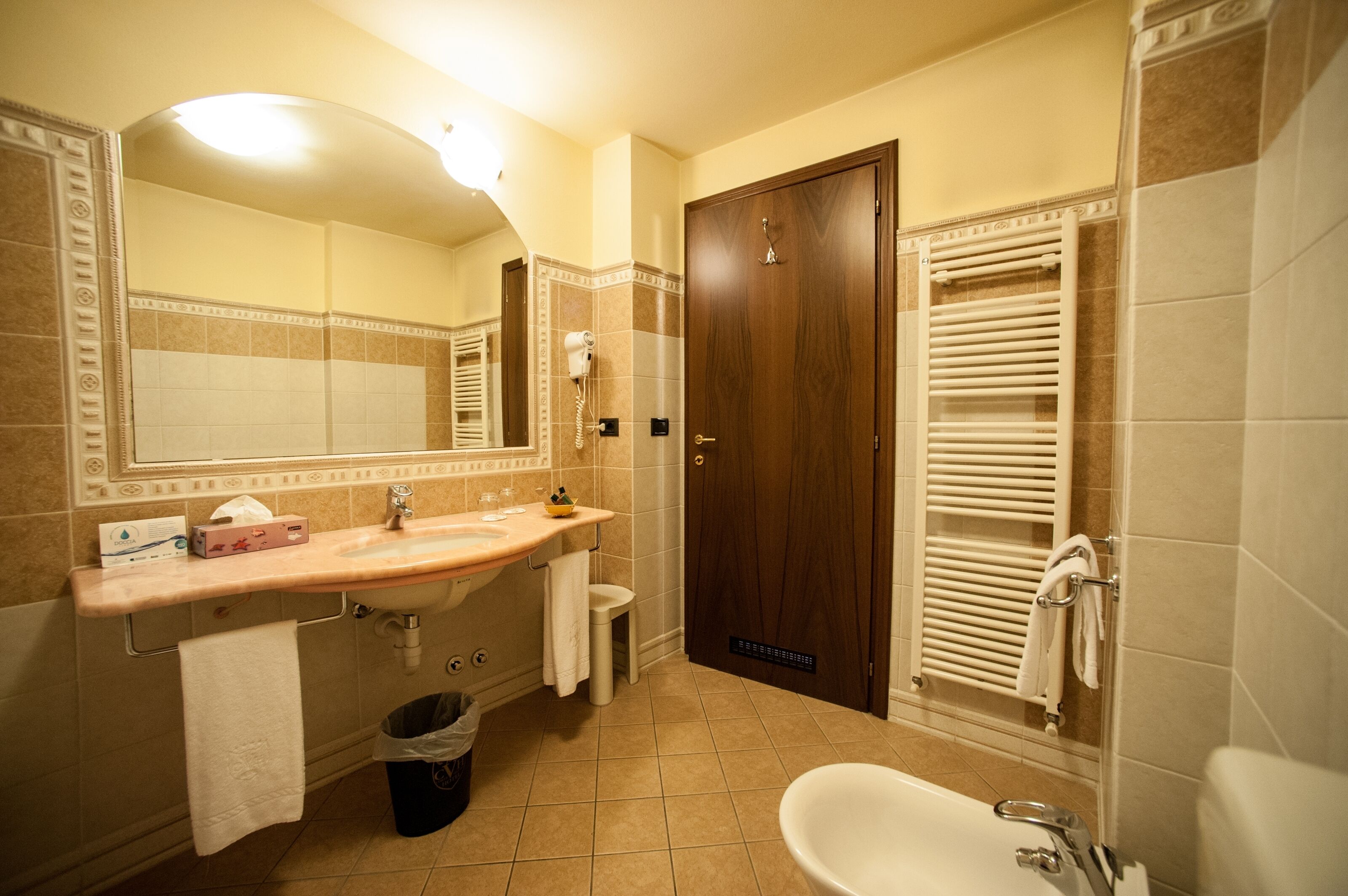 double room single use | bathroom | free toiletries, hair dryer, slippers, bidet