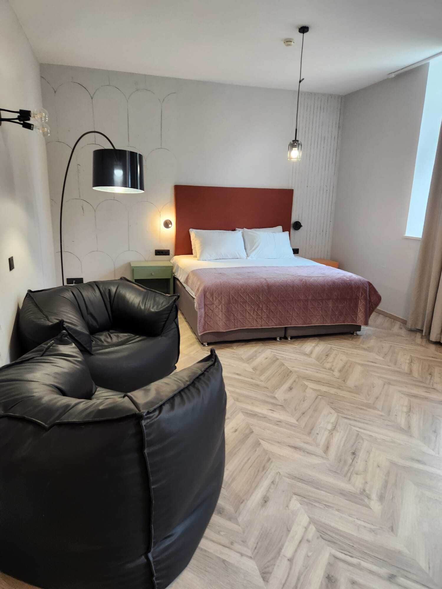 Premium-Doppelzimmer, 1 King-Bett, Meerblick, Meerseite | Zimmersafe, schallisolierte Zimmer, Zustellbetten, kostenloses WLAN